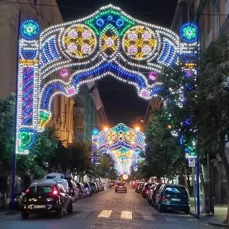 Centro Storico Un Passo Da San Gennaro Neapol