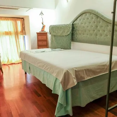 Centro Storico Un Passo Da San Gennaro Apartment