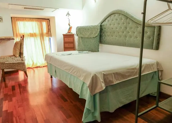 Centro Storico Un Passo Da San Gennaro Lejlighed