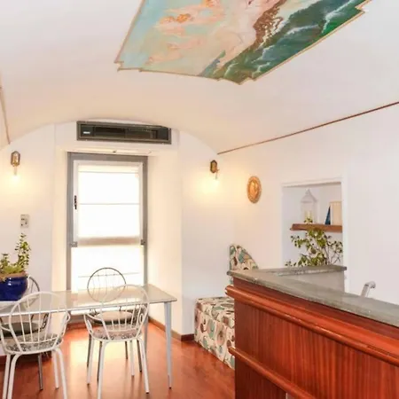 Διαμέρισμα Centro Storico Un Passo Da San Gennaro Νάπολη